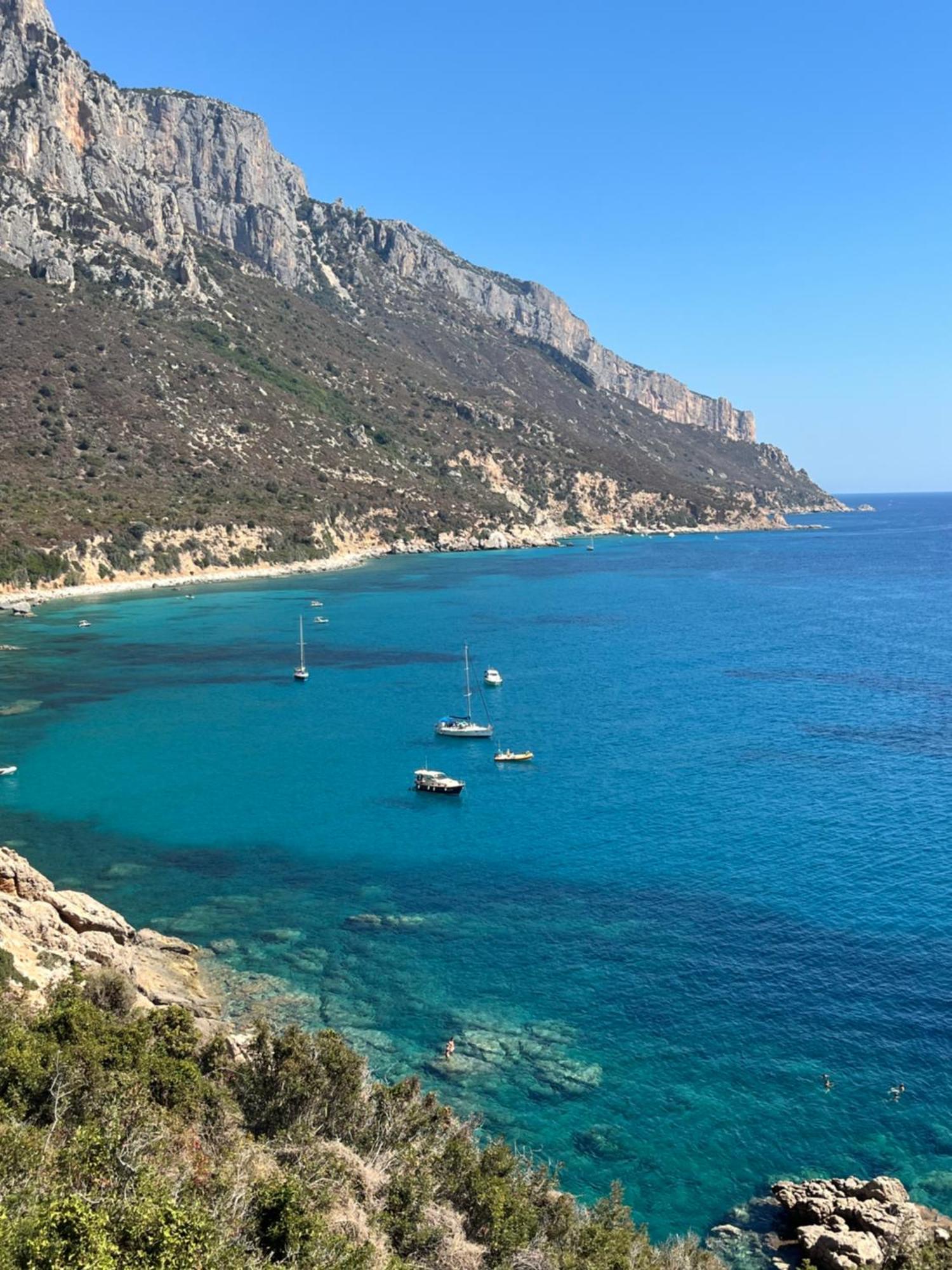 1 Minute Walking From Playa Del Cura